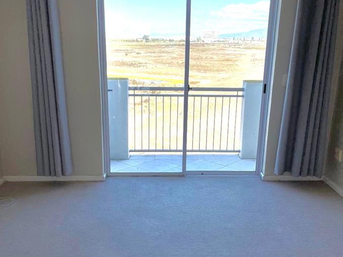 1 Bedroom Property for Sale in Milnerton Central Western Cape